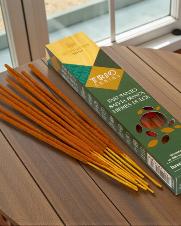 Palo Santo, Salvia Blanca, Hierba Dulce - Sahumerios TRIO Aromanza